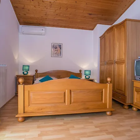 Guest house Dado