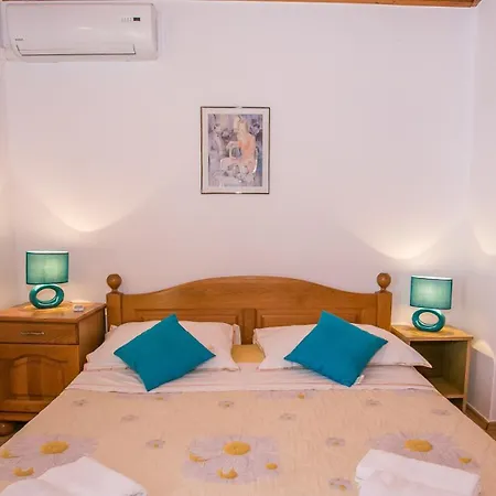 Dado Guest house