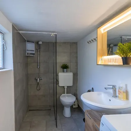 Dado Guest house