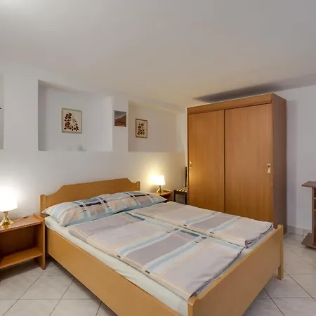 Guest house Dado 3*