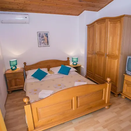 Dado 3* Porec