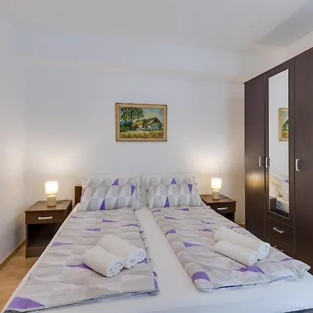 Guest house Dado 3*